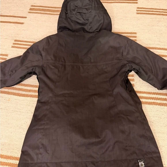 Burton Women's grey Snowboard Jacket - Picture 6 of 7